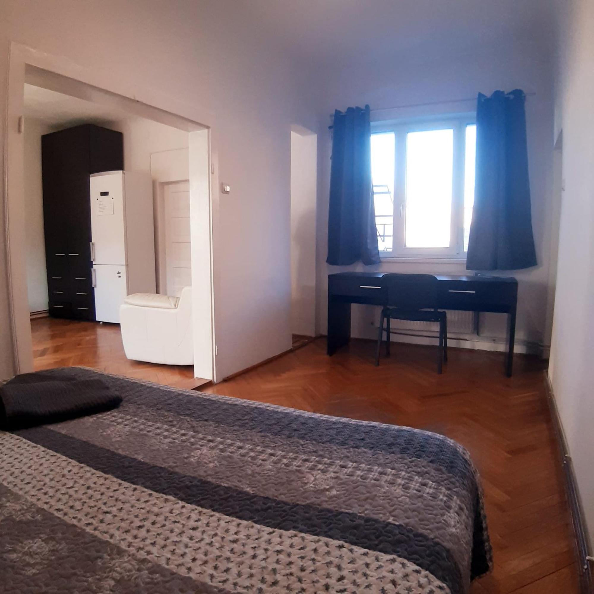 Apartment Pops 2 Клуж-Напока Екстериор снимка